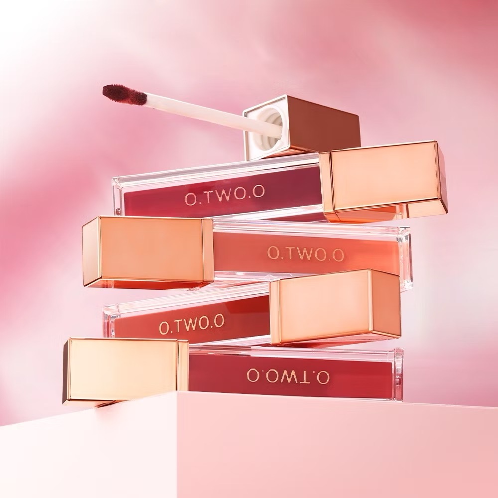 O.TWO.O 6 PCS MATTE GLAZE LIPSTICKS