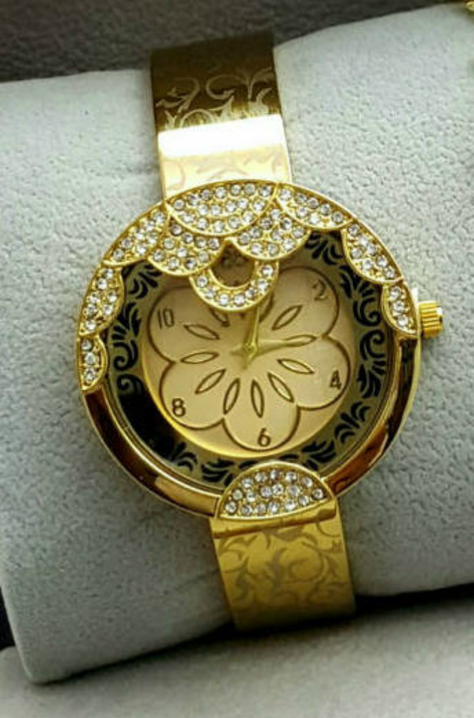 For-ever24 For-ever24 Ladies watch 244