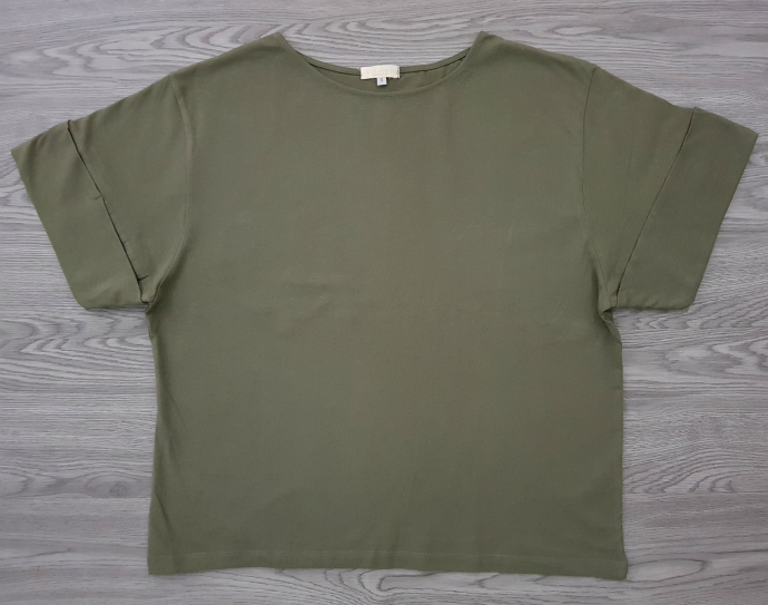 EARTH Ladies T-shirt (GREEN) (S - M- L - XL)