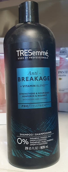 Tresemme Used By Professionals Anti Breakage Vitamin Blend (1 X 828 ML)