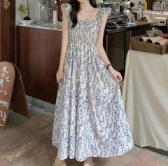 [BKK][PEG][91-150-0]Long Dress with Flower Sleeve Lace, Long Pleated Skirt Set, Makes You Look Very Slim, Women's Clothing...