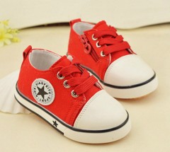 Converse Boys Shoes (21 to 22 )