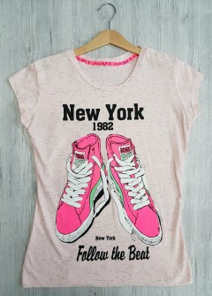 NEW YORK  Womens T-Shirt ( S - M - L - XL )