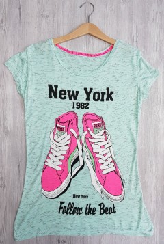 NEW YORK  Womens T-Shirt ( S - M - L - XL )