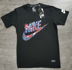NIKE Mens T-Shirt (S - M - L - XL)