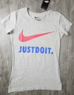 NIKE Womens T-Shirt (S - M - L - XL) 