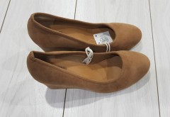 Womens Shoes (39 to 40 )