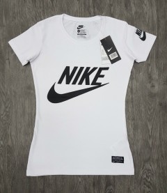 NIKE Womens T-Shirt (WHITE) ( S - M - L - XL)