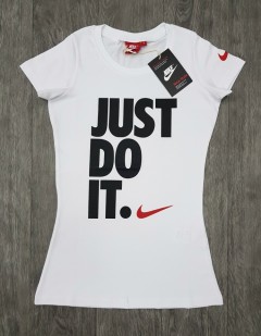 NIKE Womens T-Shirt ( S - M - L - XL)