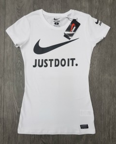 NIKE Womens T-Shirt (WHITE) ( S - M - L - XL)
