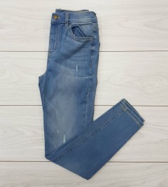 LCW Ladies Jeans (BLUE) (34 to 42 EUR)