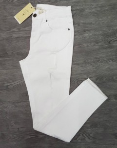 Shana Ladies Jeans (WHITE) (34 to 44)
