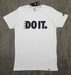 NIKE Mens T-Shirt (WHITE) (S - M - L - XL )