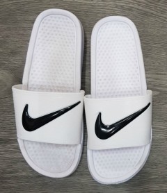 NIKE Ladies Slippers (WHITE) (MD) (36 to 41)