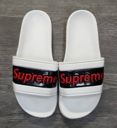 SUPREME Mens Slippers (WHITE) (MD) (41 to 45)