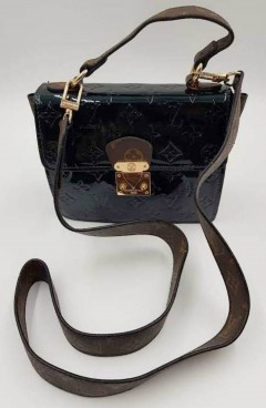 LOUIS VUITTON Bag (BLACK) (Os)
