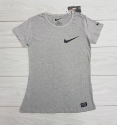 NIKE Ladies T-Shirt (GRAY) (XL) 
