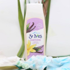 St.lves st ives pampering vanilla body wash(MOS) (CARGO)