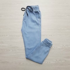 DEFACTO Mens Pant (LIGHT BLUE - WHITE) (30 to 40 EURO)