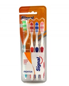 SIGNAL 4 Pcs Pack Toothbrush Signal Fighter (RANDOM COLOR) (MOS)