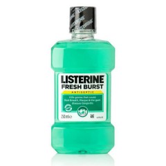 LISTERINE Fresh Burst Mouthwash Antiseptic 250ml (08.2022) (K8)
