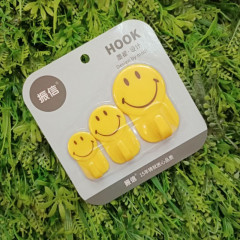 3 Pcs Versatile Plastic Hook Hanger Smile Motif