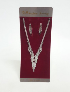 Necklace and earrings set for Ladies