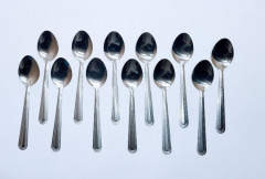 Set of 12 spoons
